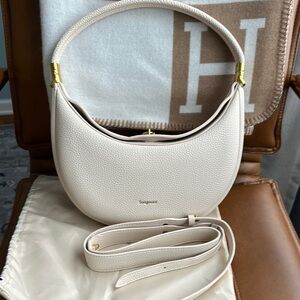 Elegant Cream Leather Bag